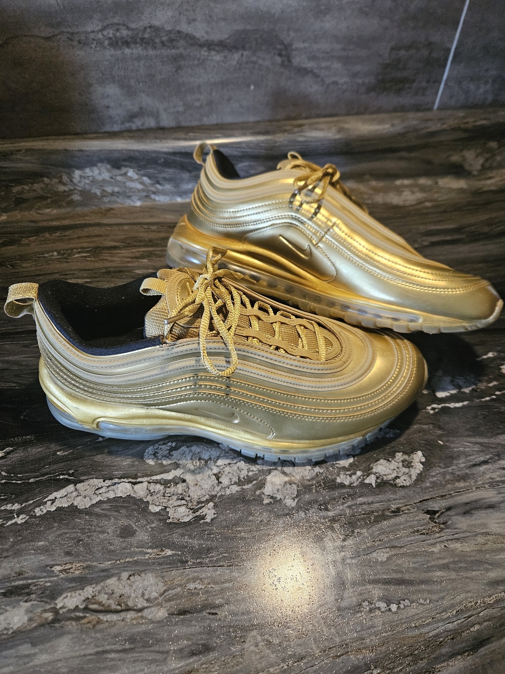 Nike Air Max 97 QS Men’s Size 11 Olympic Gold Medal CT4556-700